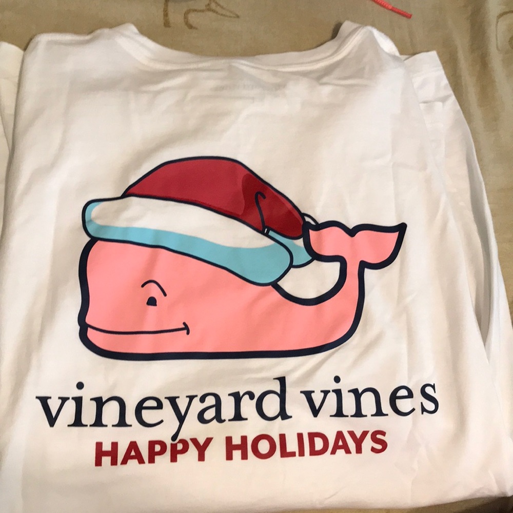 Vineyard vines Christmas shirt